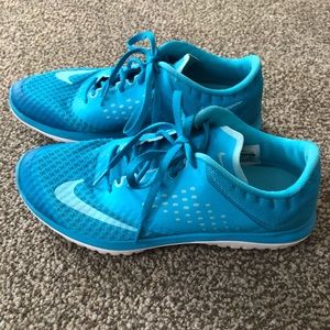 Nikes Bright Blue worn twice!